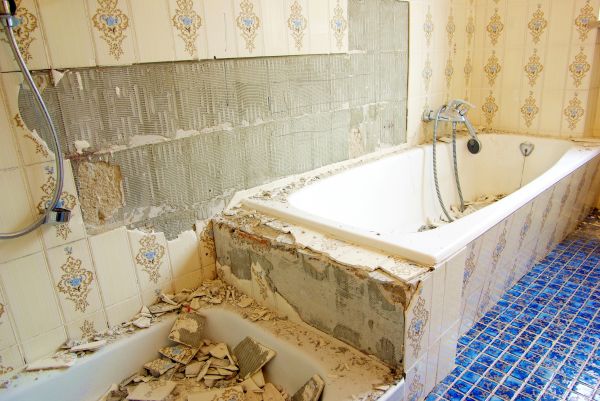 Bathtub Demolition in Columbus
