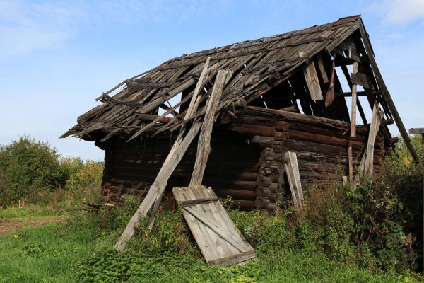 Pole Barn Demolition in Columbus